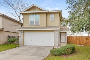 6930 Sandy Point Dr San Antonio, TX 78244